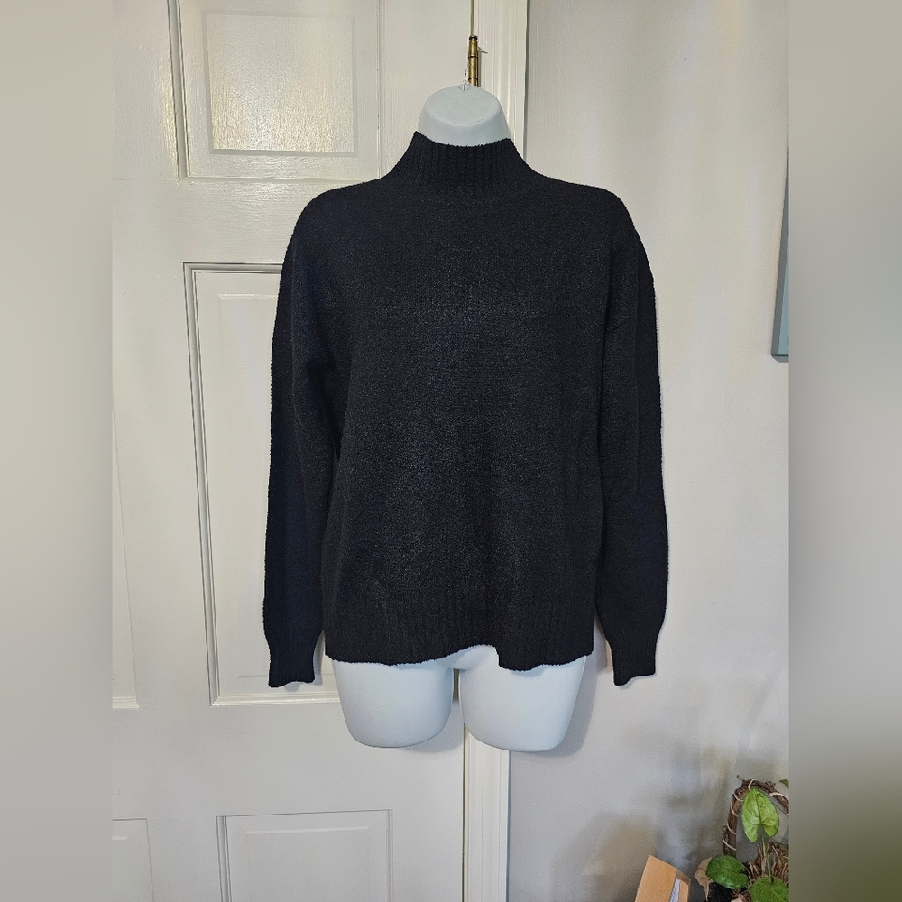 Black Knit Sweater - Picture 1 of 2